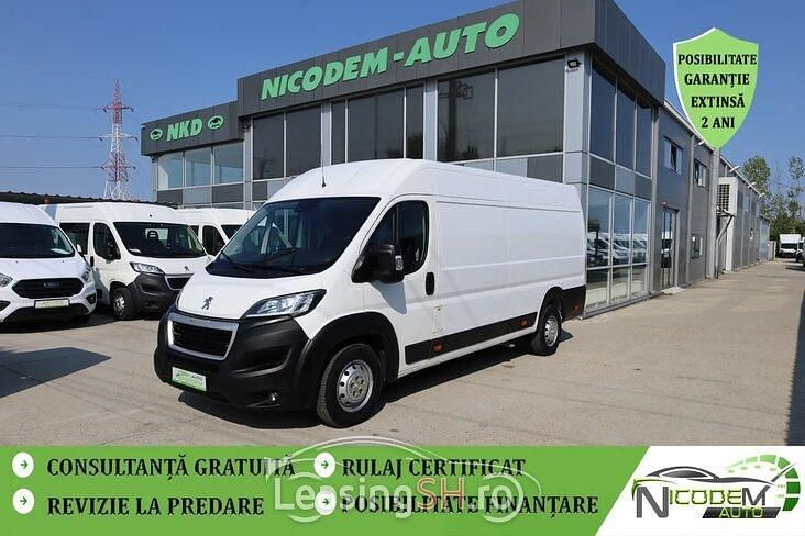 Alb Utilizat 2020 Peugeot Boxer Van | 16.928 EUR (Preț bun) - Imagine 1/4