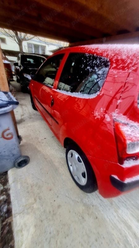 Utilizat 2011 Renault Twingo Hatchback | 1.699 EUR - Imagine 1/4