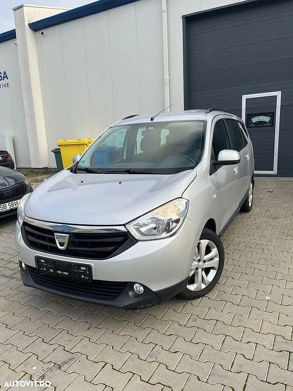 Culoareargint Second-hand 2014 Dacia Lodgy Lauréate Monovolum | 6.700 EUR (Preț OK) - Imagine 1/4