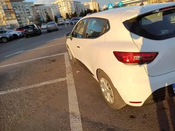 Second-hand Renault Clio IV 75 CP (55 kW) 2017 Hatchback