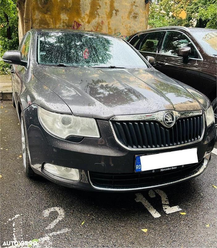 Maro Utilizat 2009 Skoda Superb Elegance Berlinǎ | 4.750 EUR (Preț OK) - Imagine 1/4