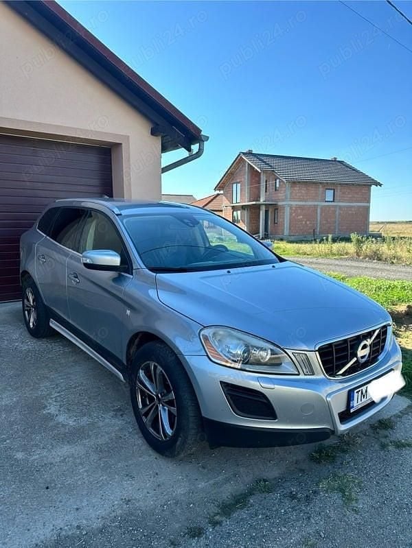 Utilizat 2012 Volvo XC60 SUV | 10.800 EUR (Preț OK) - Imagine 1/4