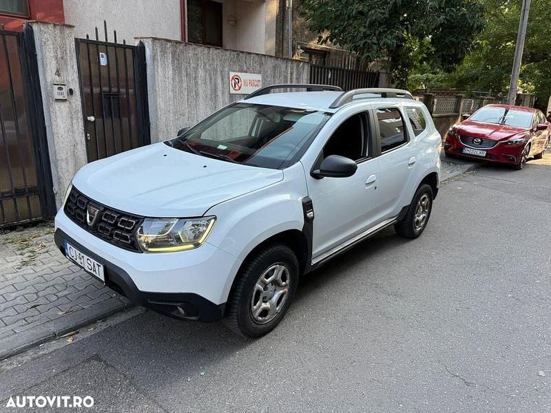 Culoarealb Utilizat 2021 Dacia Duster Prestige SUV | 11.499 EUR (Super Preț) - Imagine 1/4