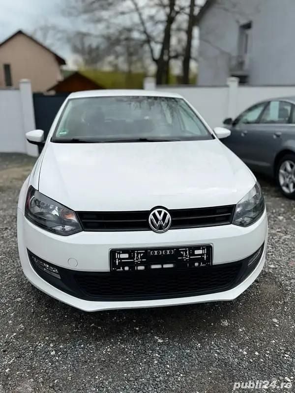 Second-hand VW Polo 62 CP (45 kW) 2014 Berlinǎ