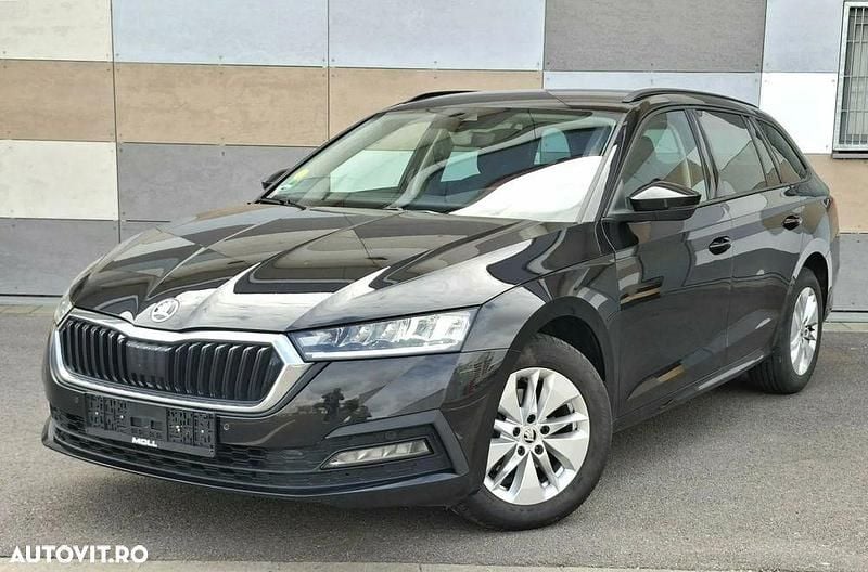 Culoarenegru Second-hand 2022 Skoda Octavia Style Break | 15.600 EUR (Preț bun) - Imagine 1/4