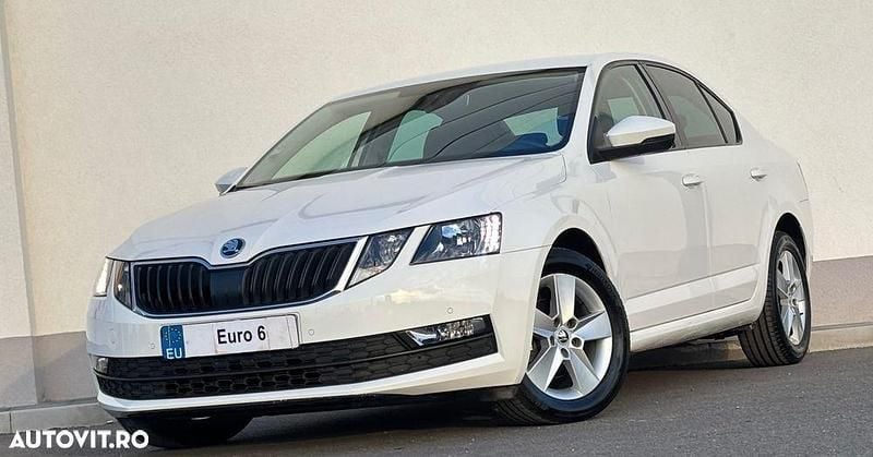 Culoarealb Utilizat 2019 Skoda Octavia Style Berlinǎ | 8.999 EUR (Super Preț) - Imagine 1/4
