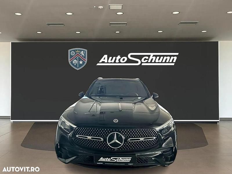 Second-hand Mercedes GLC220 AMG line 197 CP (144 kW) 2023 Negru SUV