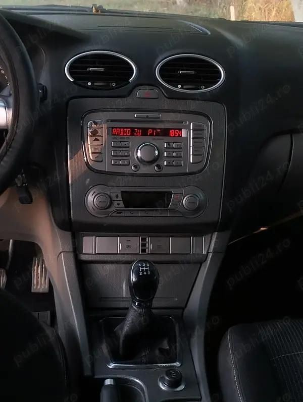 Utilizat 2007 Ford Focus Break | 2.700 EUR (Preț OK) - Imagine 1/4