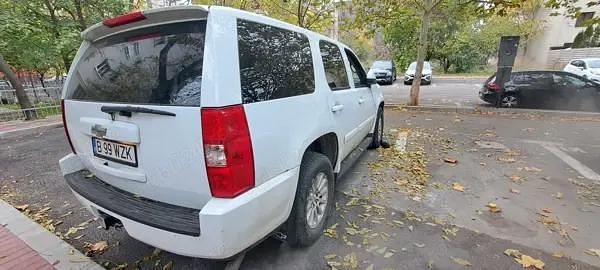 Alb Second-hand 2008 Chevrolet Tahoe SUV | 5.000 EUR - Imagine 1/4