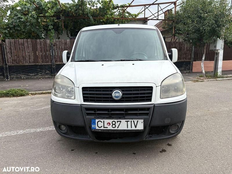 Alb Utilizat 2006 Fiat Doblò Dynamic Monovolum | 1.990 EUR (Puțin scump) - Imagine 1/4