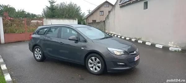 Utilizat 2014 Opel Astra Break | 3.950 EUR (Preț bun) - Imagine 1/4