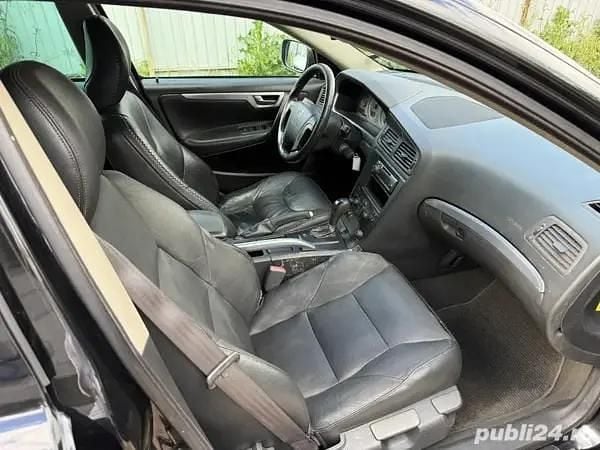 Utilizat 2004 Volvo XC70 SUV | 2.490 EUR - Imagine 1/4
