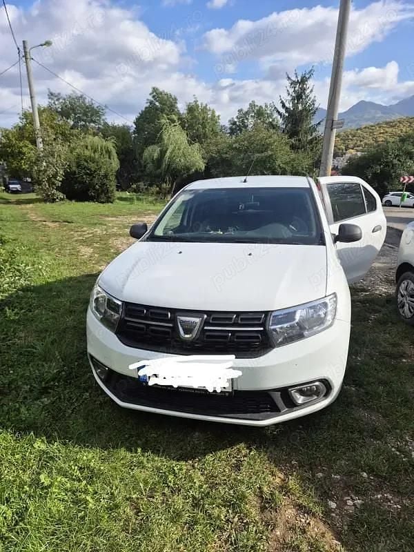 Alb Utilizat 2020 Dacia Logan Berlinǎ | 6.000 EUR (Super Preț) - Imagine 1/4