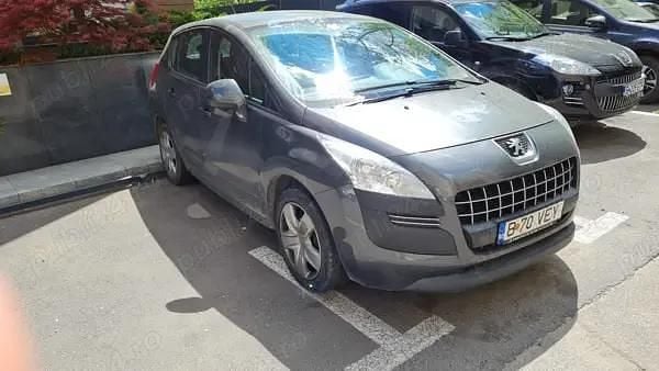 Gri Utilizat 2011 Peugeot 3008 SUV | 5.450 EUR (Super Preț) - Imagine 1/4