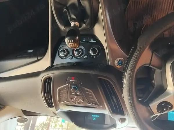 Second-hand Ford Kuga 103 CP (75 kW) 2014 SUV