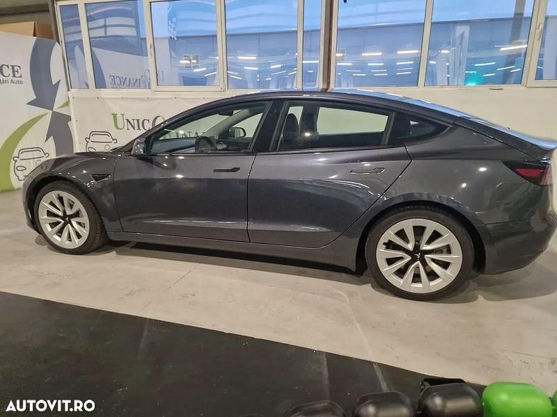 Second-hand Tesla Model 3 365 kW (497 CP) 2021 Culoaregri Berlinǎ
