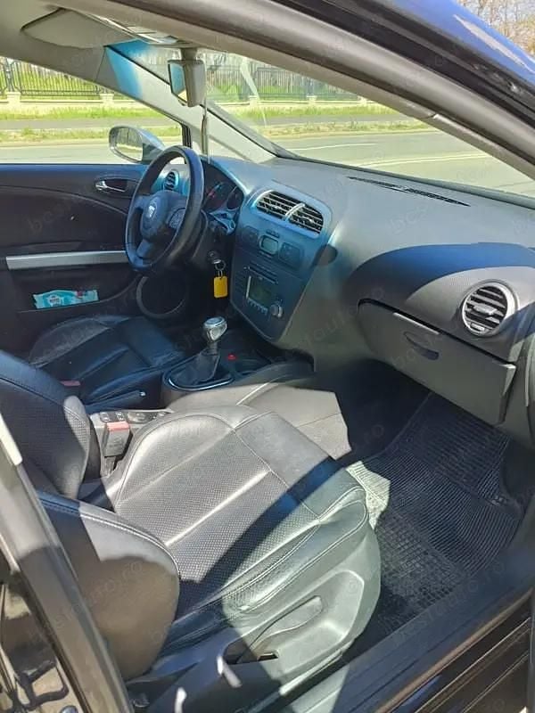 Utilizat 2007 Seat Leon Hatchback | 2.350 EUR (Preț OK) - Imagine 1/4