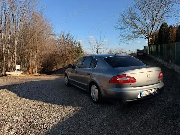 Second-hand Skoda Superb 105 CP (77 kW) 2009 Berlinǎ