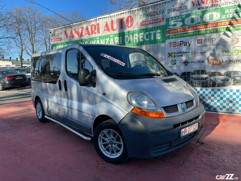 Gri Utilizat 2002 Renault Trafic Van | 5.499 EUR (Puțin scump) - Imagine 1/4