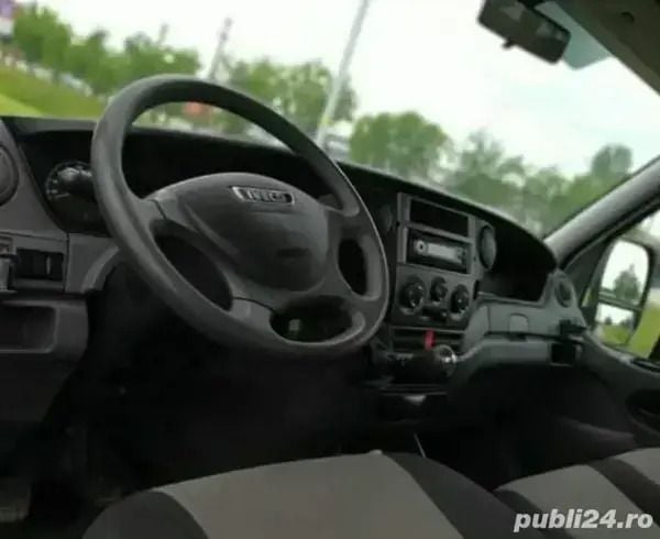 Alb Utilizat 2013 Iveco Daily | 16.500 EUR - Imagine 1/4