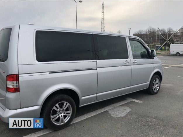 Second-hand VW Caravelle Edition 131 CP (96 kW) 2009 Argintiu Monovolum
