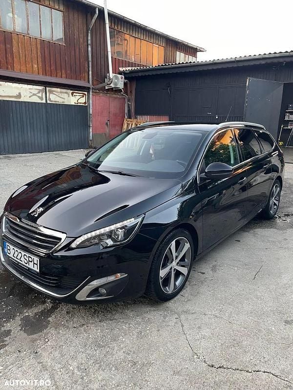 Culoarenegru Utilizat 2016 Peugeot 308 Business-Line Break | 6.990 EUR (Preț bun) - Imagine 1/4