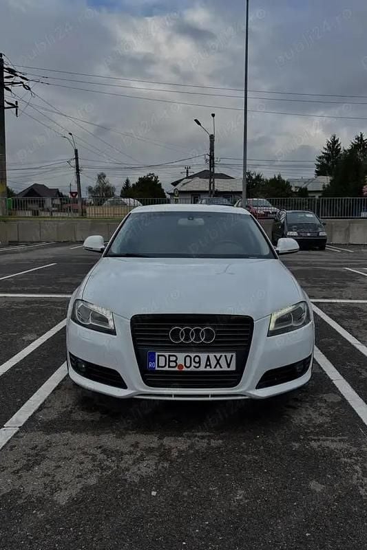 Utilizat 2009 Audi A3 Hatchback | 4.900 EUR (Preț OK) - Imagine 1/4