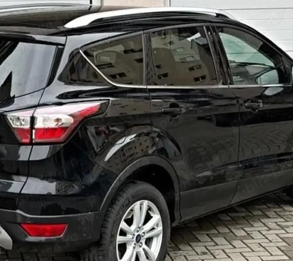 Second-hand Ford Kuga Titanium 150 CP (110 kW) 2018 Negru SUV