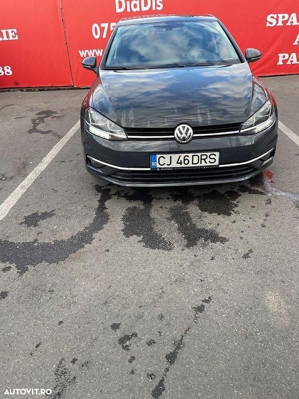 Culoaregri Utilizat 2018 VW Golf VII Hatchback | 13.500 EUR (Preț OK) - Imagine 1/4