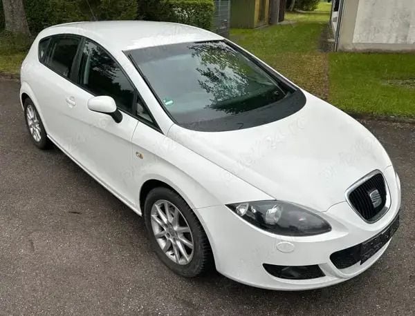 Alb Utilizat 2009 Seat Leon Berlinǎ | 3.250 EUR (Preț OK) - Imagine 1/4