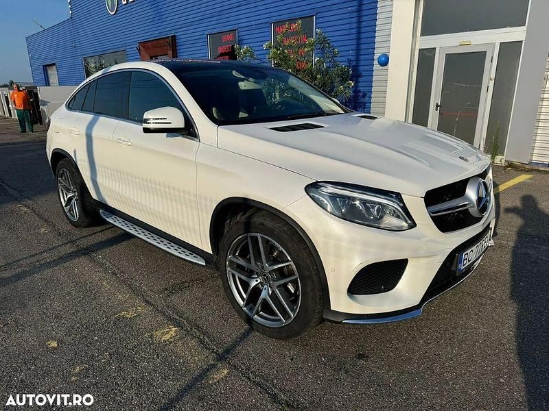 Culoarealb Utilizat 2017 Mercedes GLE350 SUV | 37.770 EUR (Preț OK) - Imagine 1/4