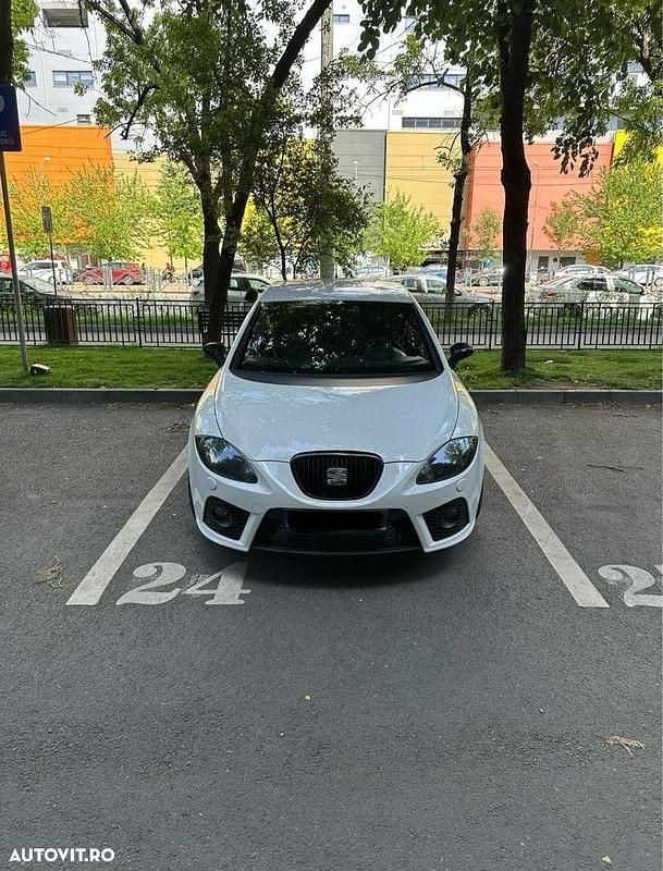 Culoarealb Utilizat 2009 Seat Leon CUPRA Hatchback | 7.700 EUR - Imagine 1/4