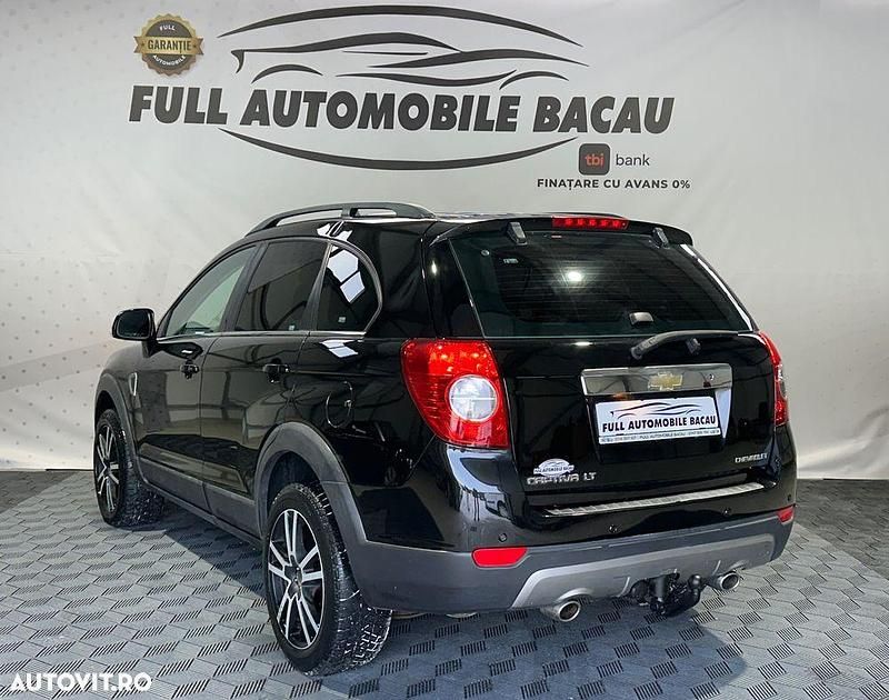 Second-hand Chevrolet Captiva LT 150 CP (110 kW) 2007 Culoarenegru SUV