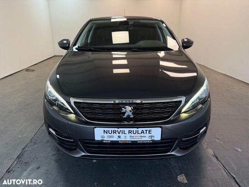 Gri Utilizat 2021 Peugeot 308 Active Hatchback | 9.996 EUR (Preț OK) - Imagine 1/4