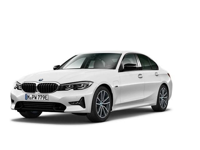 Utilizat 2021 BMW 330e Sport Line | 31.101 EUR (Preț OK) - Imagine 1/1