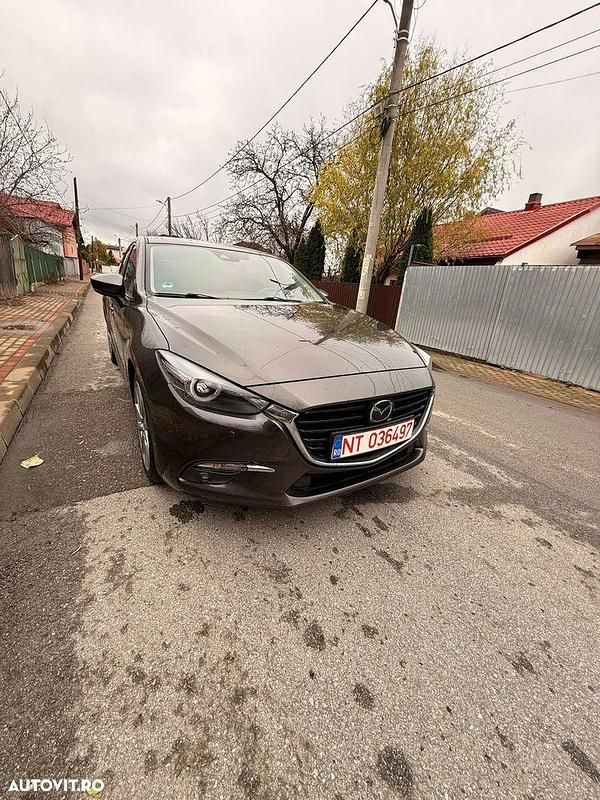 Culoaregri Utilizat 2017 Mazda 3 Exclusive-Line | 8.650 EUR (Preț OK) - Imagine 1/4