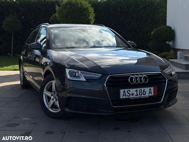 Culoarealte culori Utilizat 2019 Audi A4 Break | 13.600 EUR - Imagine 1/4
