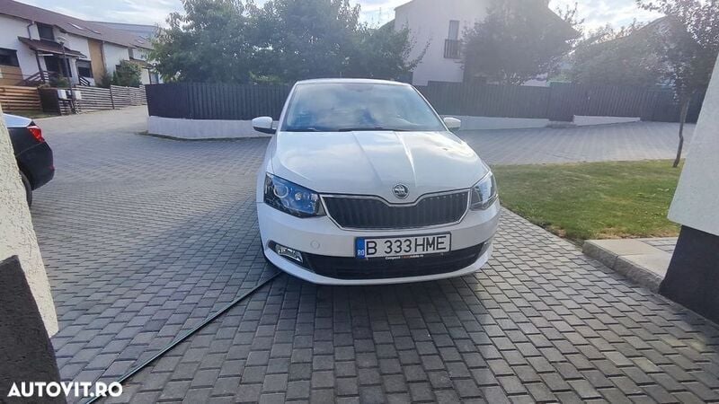 Alb Utilizat 2018 Skoda Fabia Style Hatchback | 8.999 EUR (Puțin scump) - Imagine 1/4