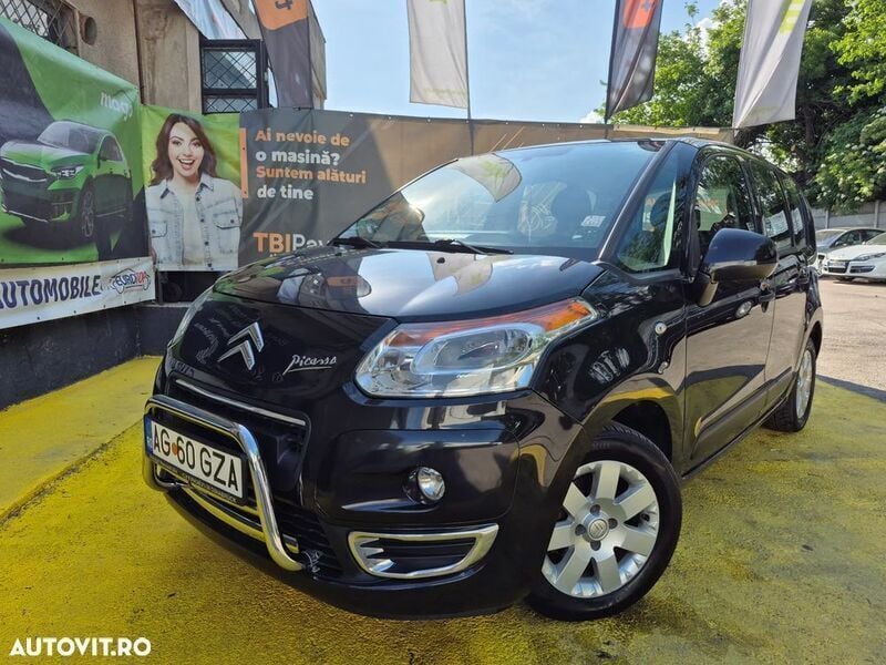Negru Utilizat 2011 Citroën C3 Picasso Seduction Monovolum | 2.999 EUR - Imagine 1/4