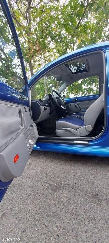 Second-hand VW Beetle 102 CP (75 kW) 2002 Albastru Hatchback