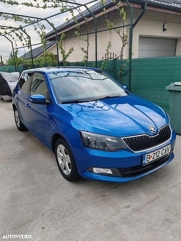 Culoarealbastru Utilizat 2016 Skoda Fabia Style Hatchback | 8.950 EUR (Preț OK) - Imagine 1/4
