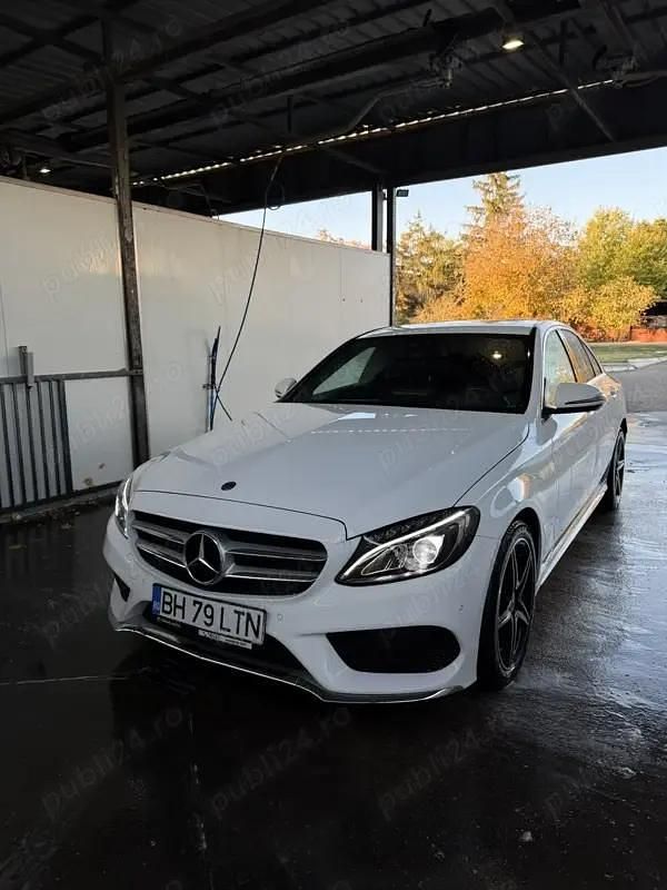 Utilizat 2018 Mercedes 220 Berlinǎ | 22.000 EUR - Imagine 1/4