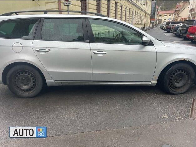 Second-hand VW Passat 140 CP (102 kW) 2012 Gri Break