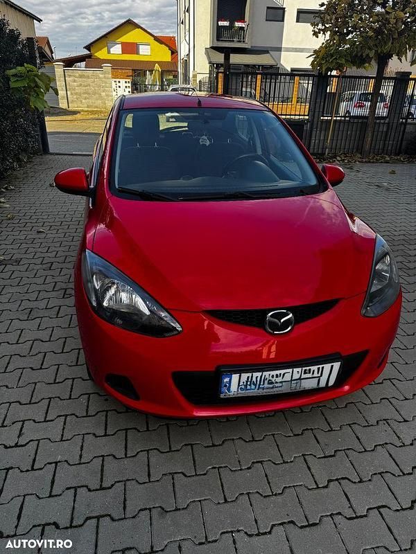 Culoarerosu Utilizat 2008 Mazda 2 | 3.100 EUR (Puțin scump) - Imagine 1/4
