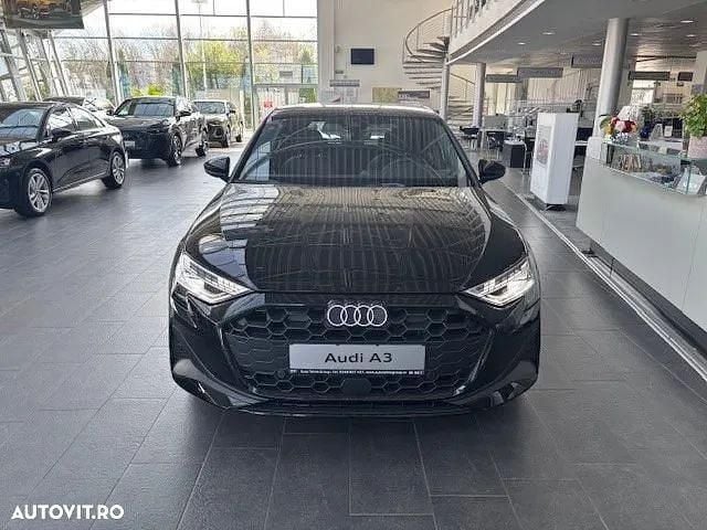 Culoarenegru Nouă 2025 Audi A3 Sportback Sport Hatchback | 31.490 EUR - Imagine 1/4