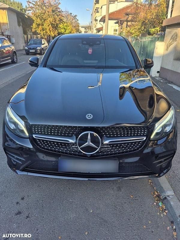 Culoarenegru Utilizat 2019 Mercedes GLC250 Coupe | 35.500 EUR (Preț OK) - Imagine 1/4