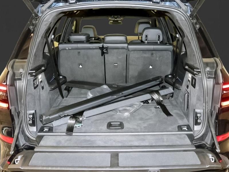 Second-hand BMW X7 M Sport 352 CP (258 kW) 2025 SUV