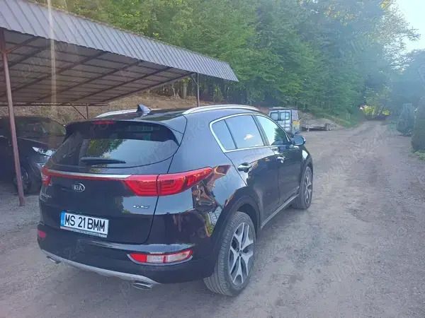 Second-hand Kia Sportage GT 184 CP (135 kW) 2016 Negru SUV