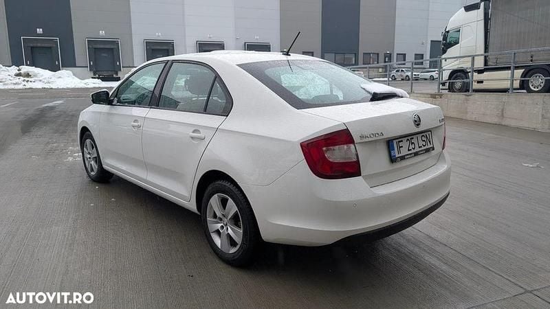 Second-hand Skoda Rapid 116 CP (85 kW) 2018 Culoarealb Hatchback