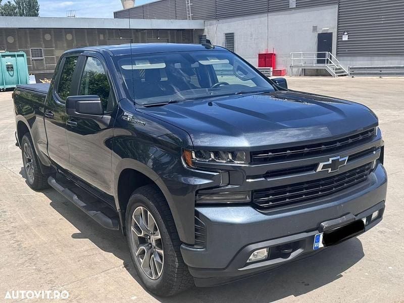 Gri Utilizat 2019 Chevrolet Silverado SUV | 46.500 EUR - Imagine 1/4